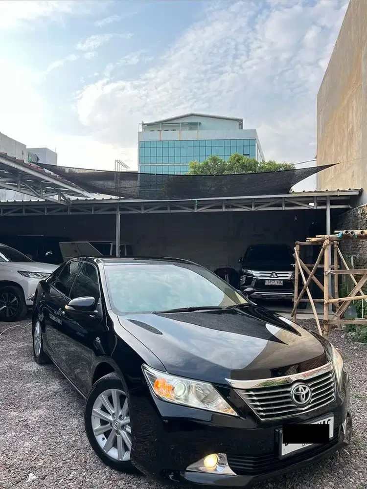 CAMRY V 2.5 AT ISTIMEWA CASH ONLY