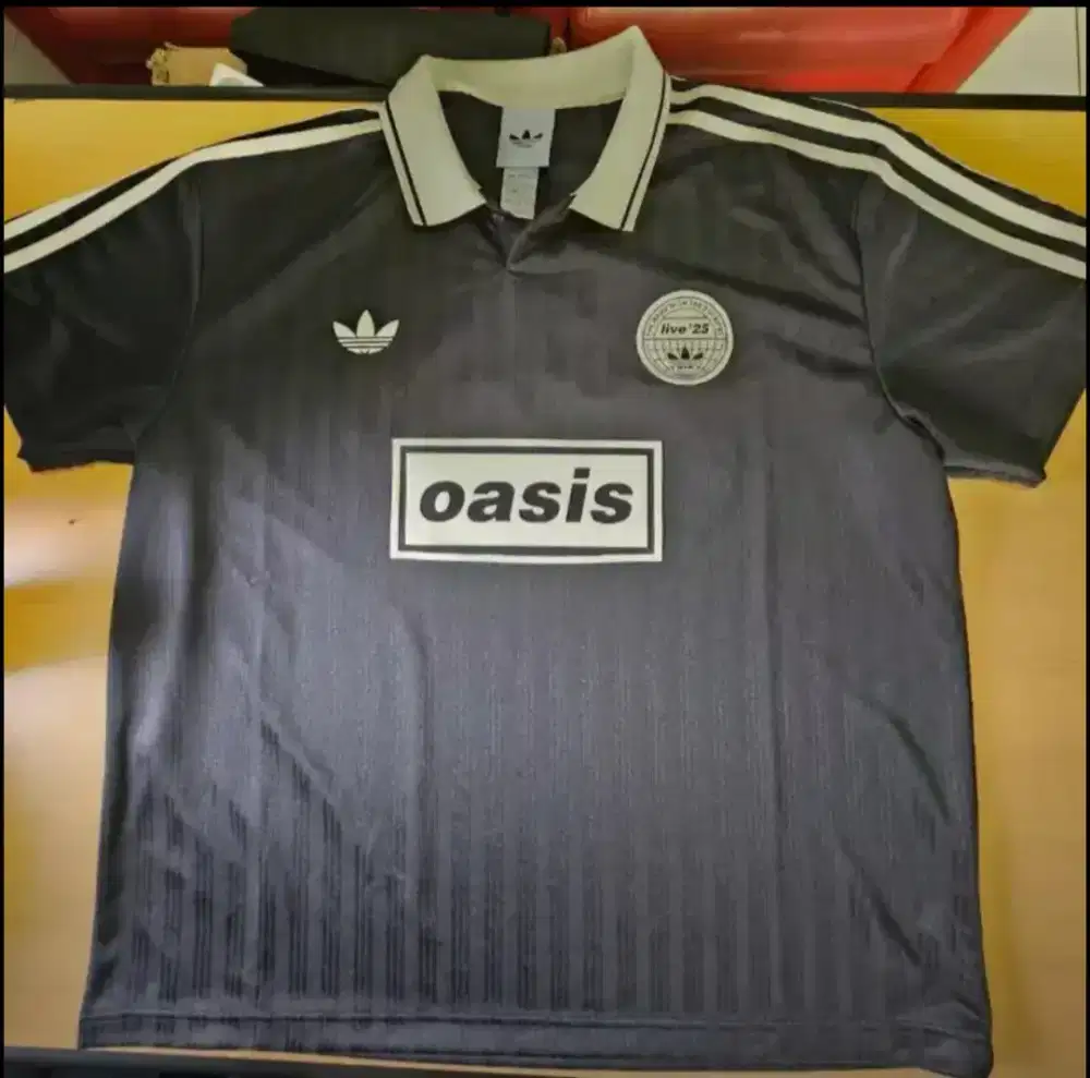 DIJUAL Adidas Originals x Oasis Live ‘25 Jersey