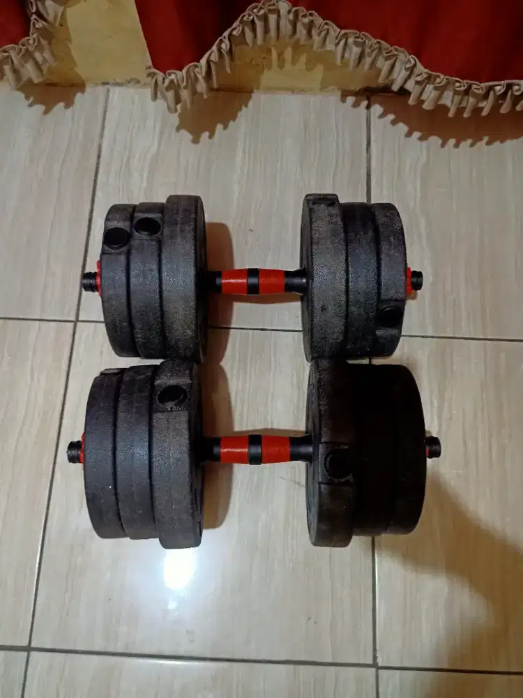 dumbblee fitness