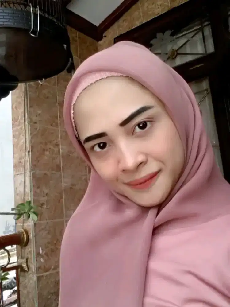 Mencari Pekerjaan sebagai SPG Dan Kasir