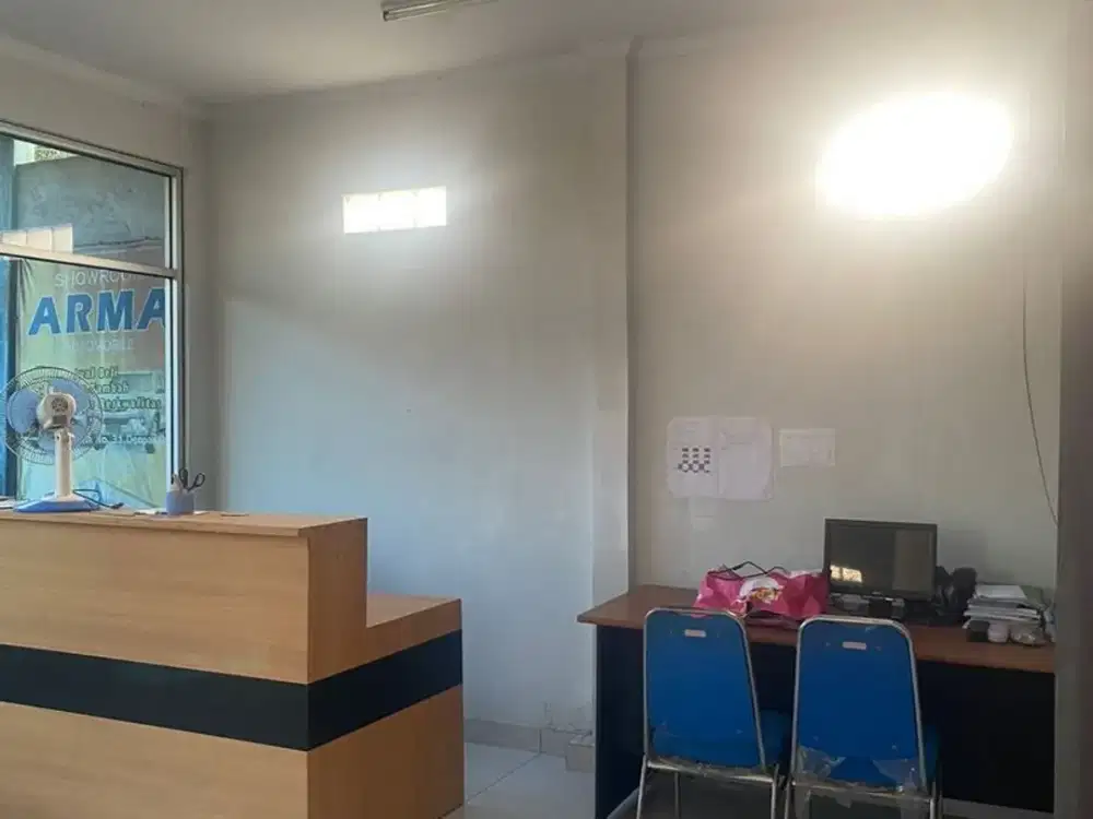 Bangunan Ex Showroom 1 Lantai Disewakan, di Denpasar Timur