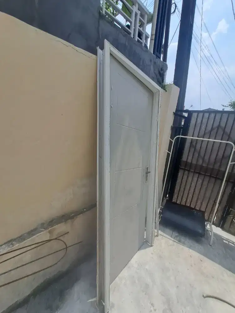 Kusen alumunium + pintu