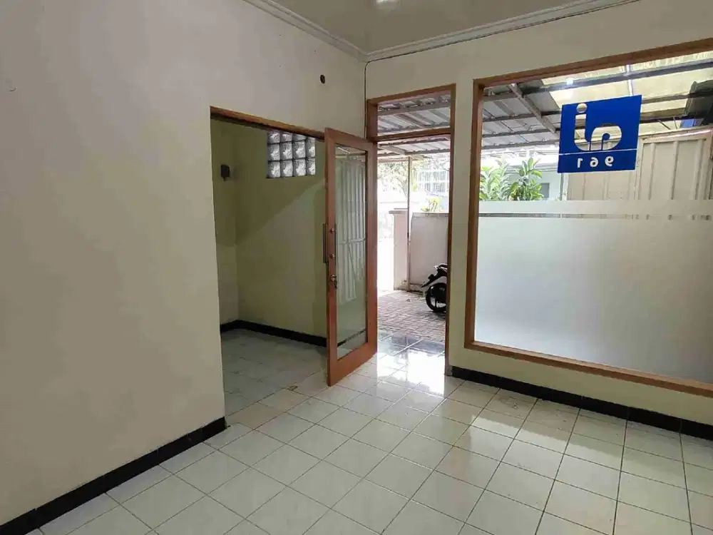 Disewakan Ruang Usaha Untuk Kantor Di Pasirluyu Regol