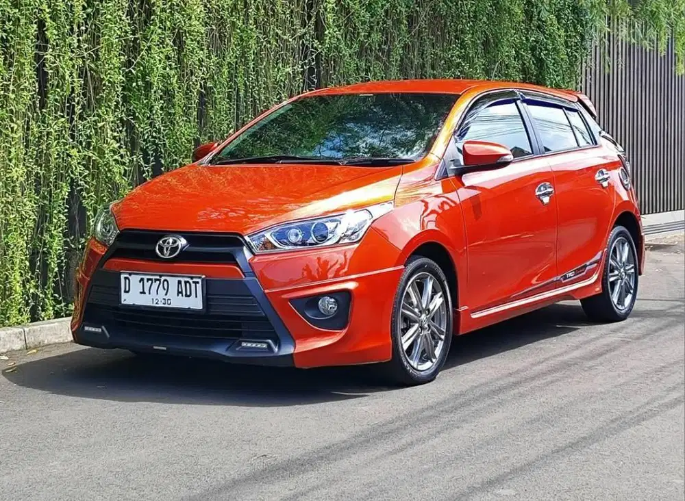 YARIS LELE S TRD 1.5 AT 2015 FACELIFT RECORD TOYOTA BANDUNG