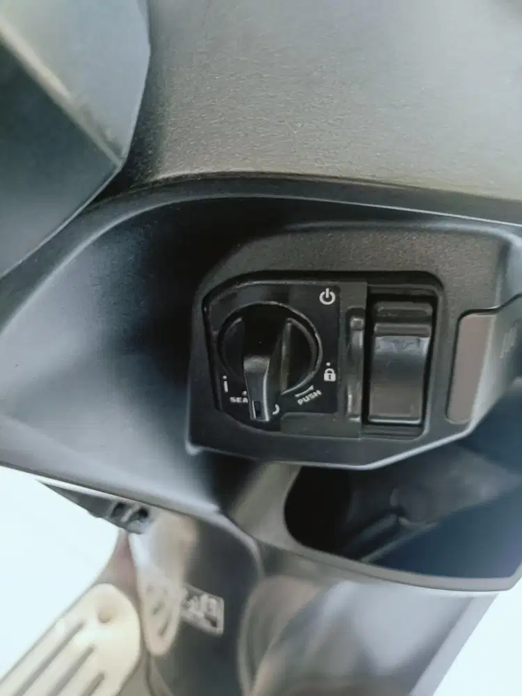Tanya kredit DP PROMO 0 HONDA SCOOPY ESP STYLISH PRESTIGE KEYLLES 2021