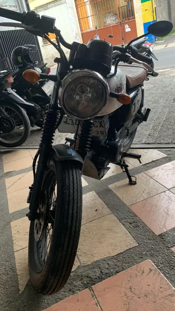 Kawasaki W175 Tahun 2018