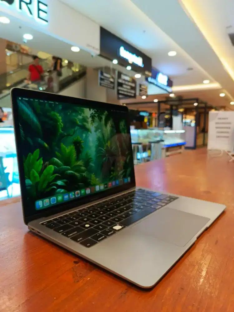 Macbook Air Retina 13 inch 2018