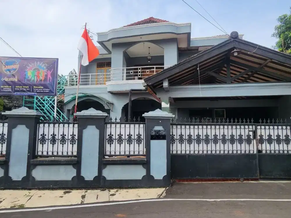 Rumah Luas Lokasi Strategis di Jatibening Baru Bekasi