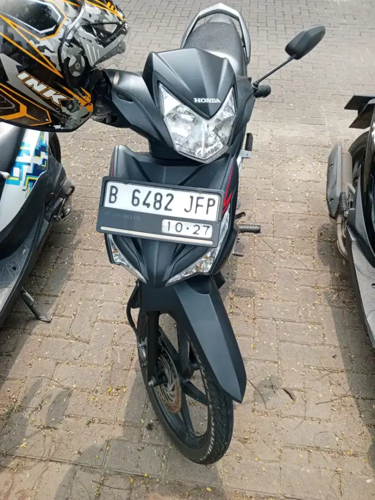 Jual motor Honda rasa baru