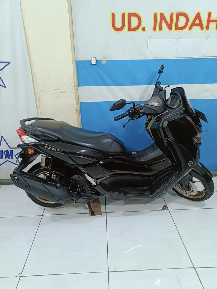 Istimewa km rendah YAMAHA NMAX NON ABS 2022 DP PROMO 500RB AJA GASS
