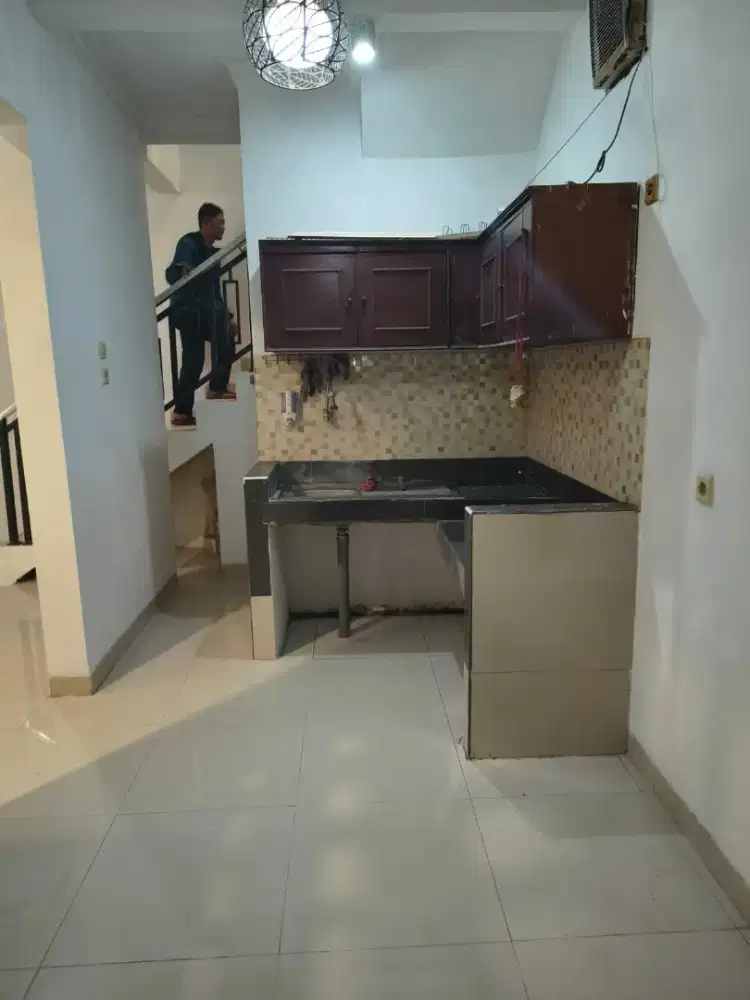 Dijual rumah daerah gempol sari cijerah bandung