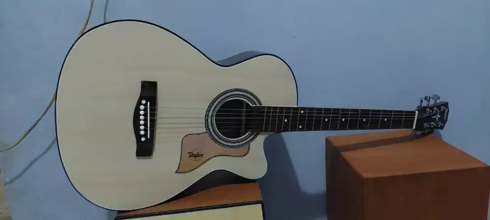 Gitar akustik tanambesi new jreng