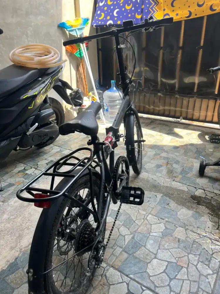 Djual sepeda lipat merk Fastron hrga bisa nego yak