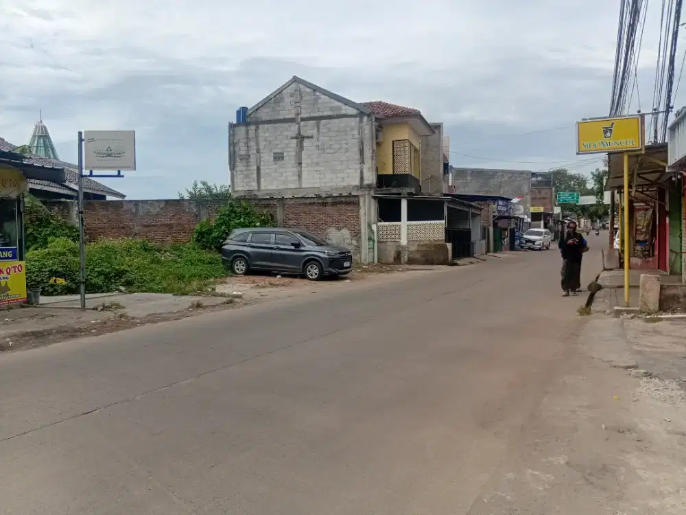 Tanah pinggir jalan Raya ciracas sepang