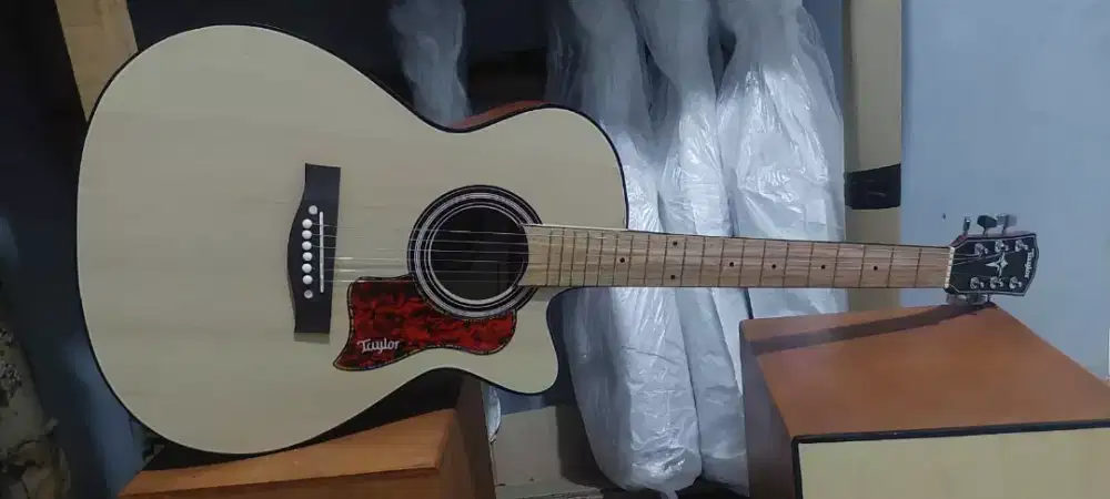 Gitar akustik tanambesi new jreng
