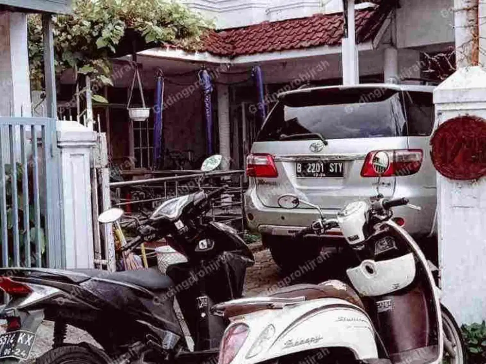 Disewakan Rumah 2 Lantai Belakang Hotel Horison