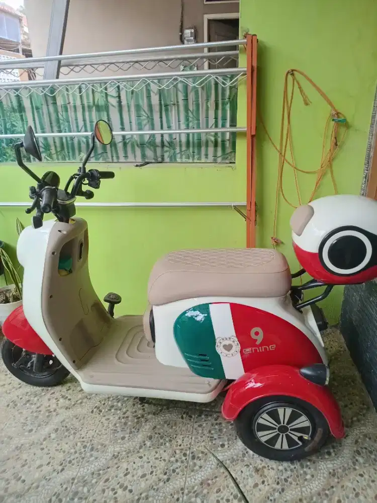 Sepeda listrik Enine Tristar Roda 3, Italy Electric bike. Bisa nego