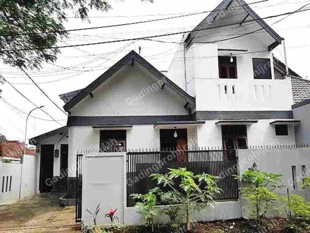 Disewakan Rumah Sayap Cipaganti Akses Strategis Furnished, Cipaganti-Bandung