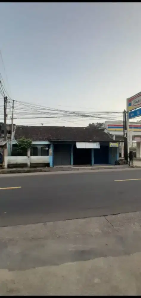 DIjual Cepat ruko 3pintu BU +rumah SHM di jln raya Bandung Cianjur