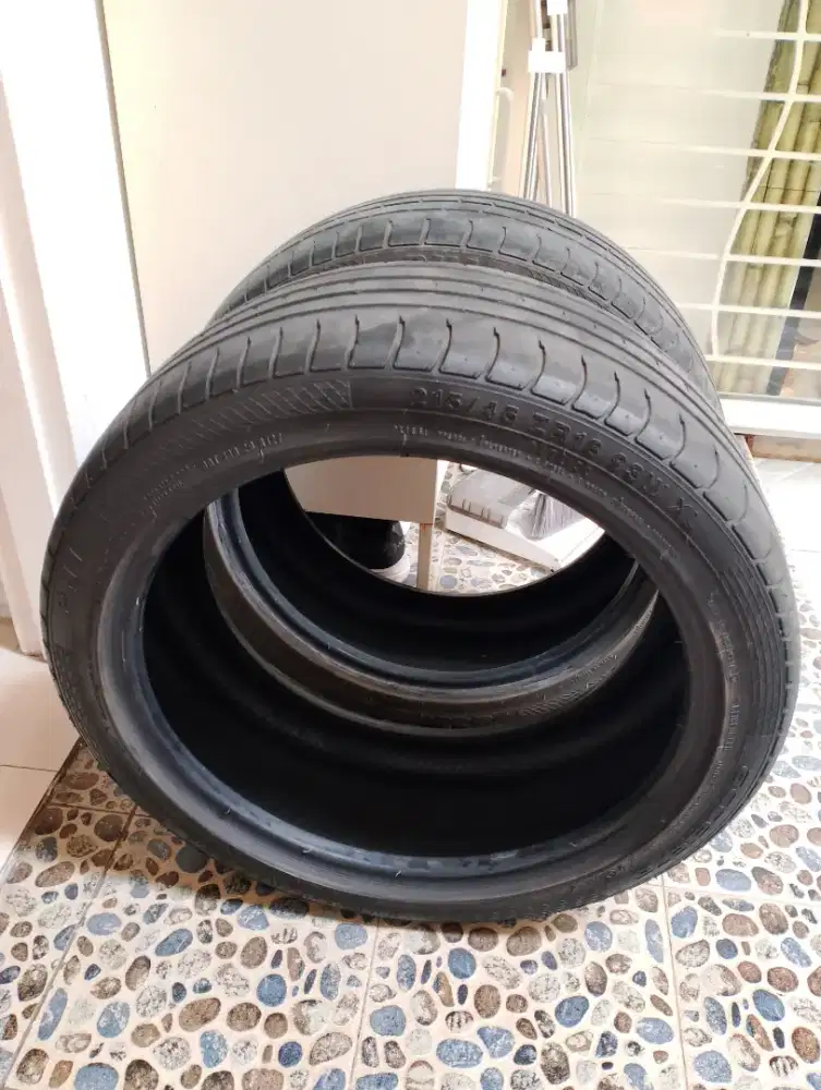 Ban mobil Mazda 3