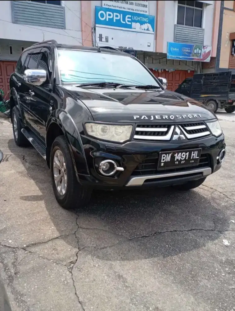 Pajero Dakar 4x2 diesel matic 2014
