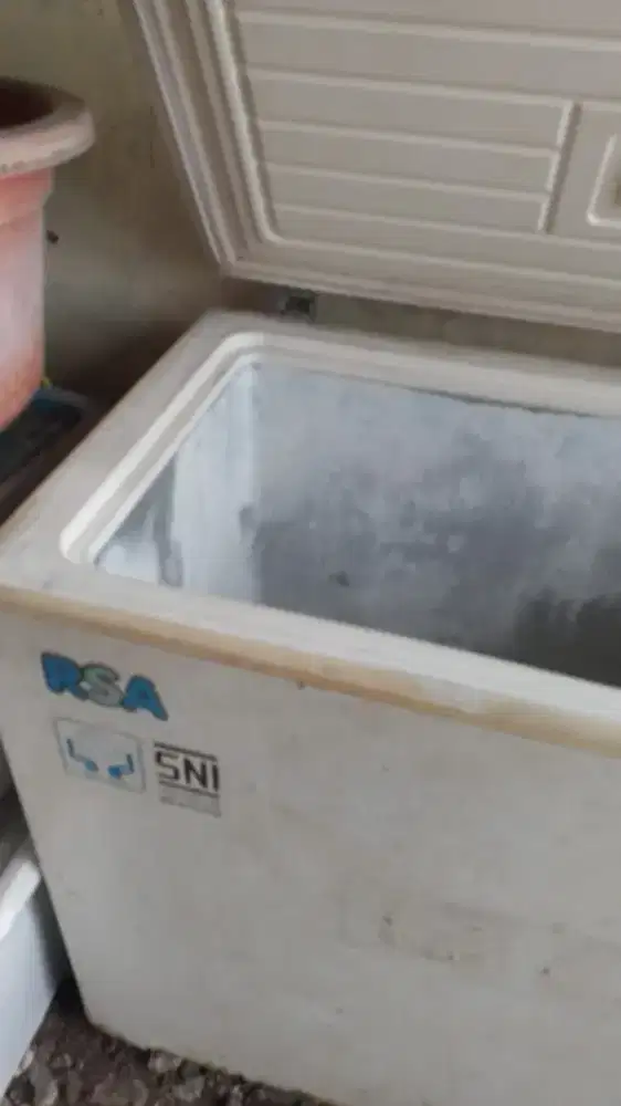 Dijual FREEZER RSA GEA 250L