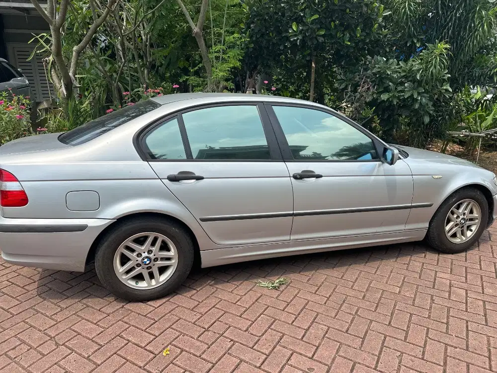 Jual Cepat BMW 318i 2002 Jok Kulit Head Unit