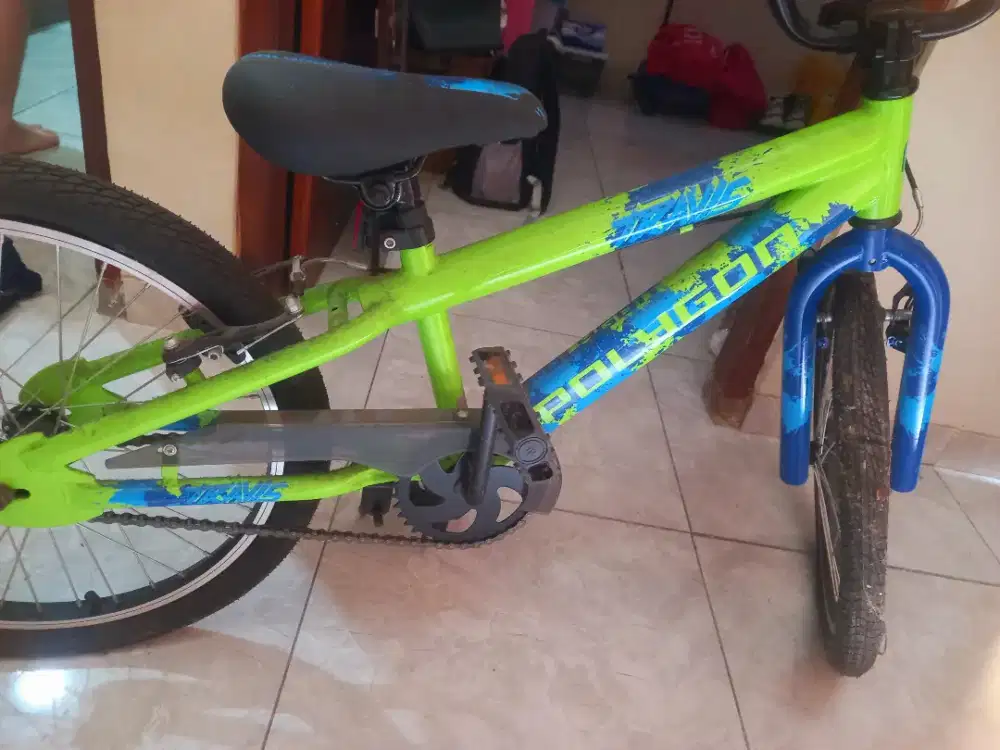 Sepeda anak polygon blm kepakai