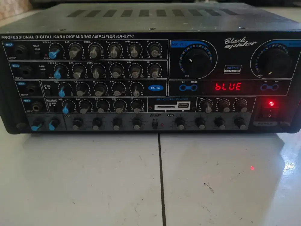 ampli black spider