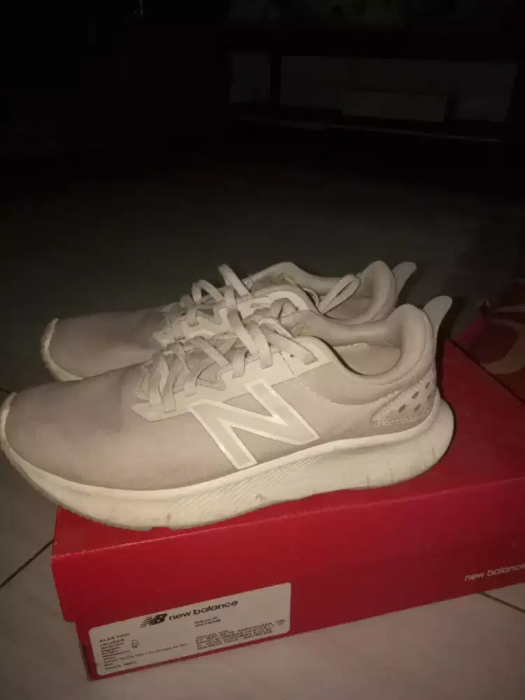 Sepatu new balance ori