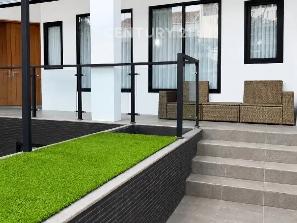 Rumah Elite Industrial Modern Mewah Fully Furnished di Pondok Indah, Jakarta Selatan