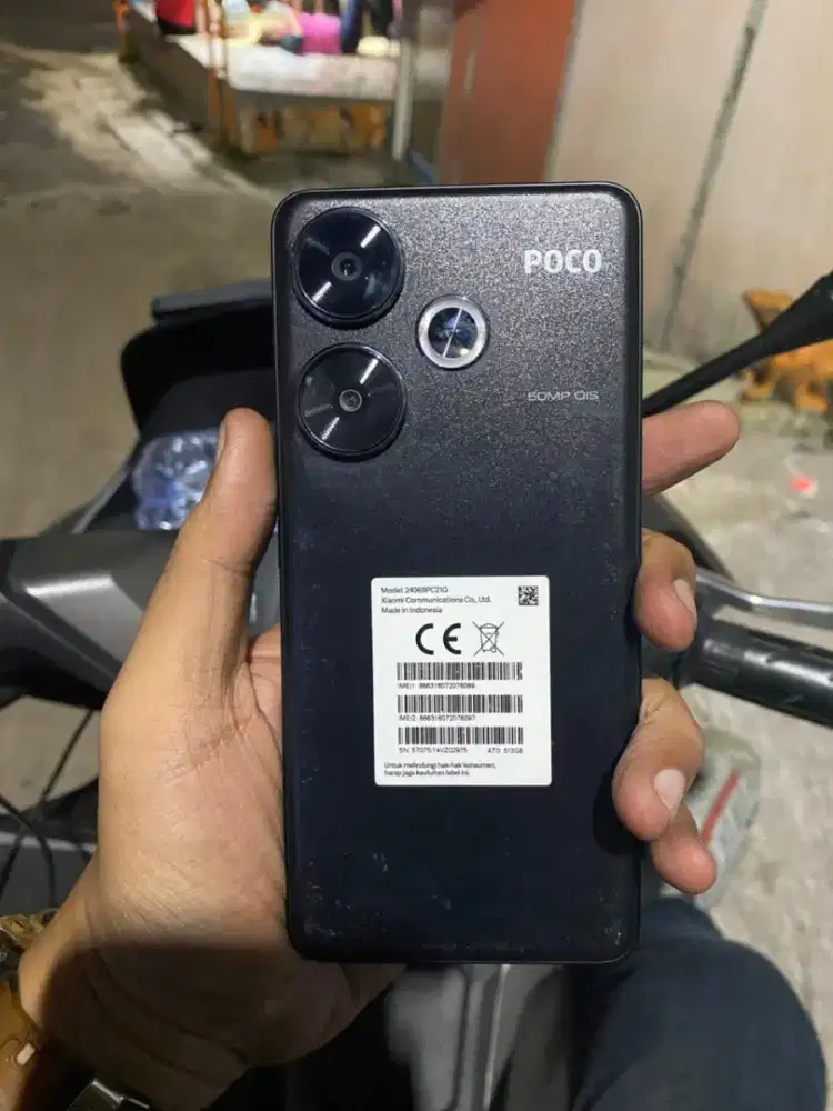 Poco F6 12/512 Black