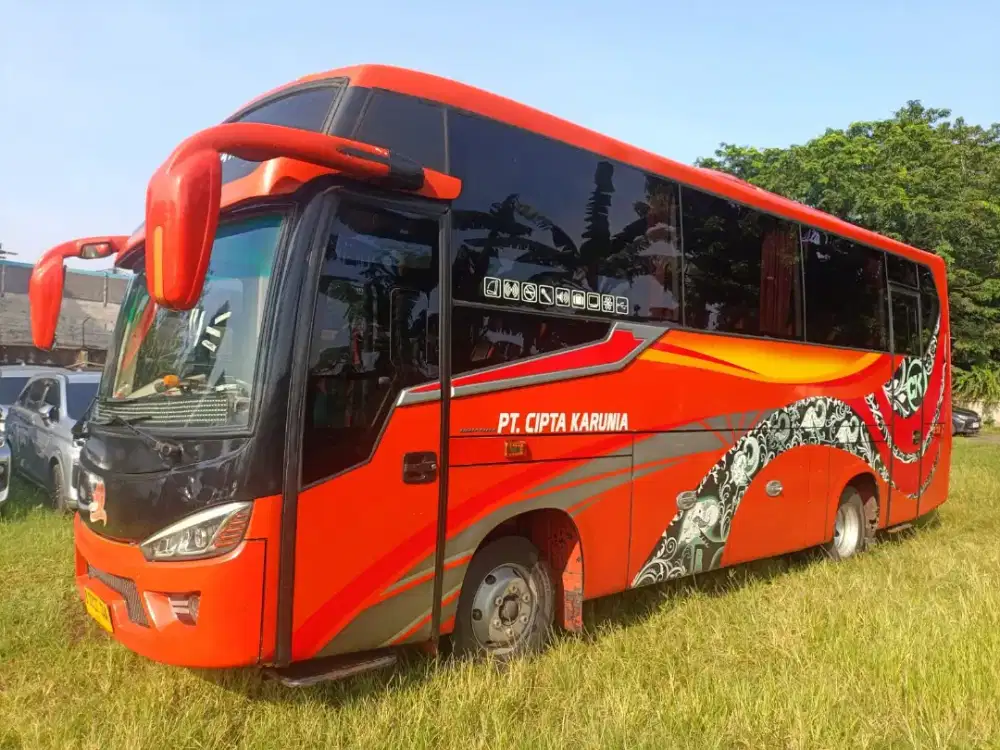 BUS MEDIUM Mitsubishi FE84 BC 135Ps  ac ducting joss