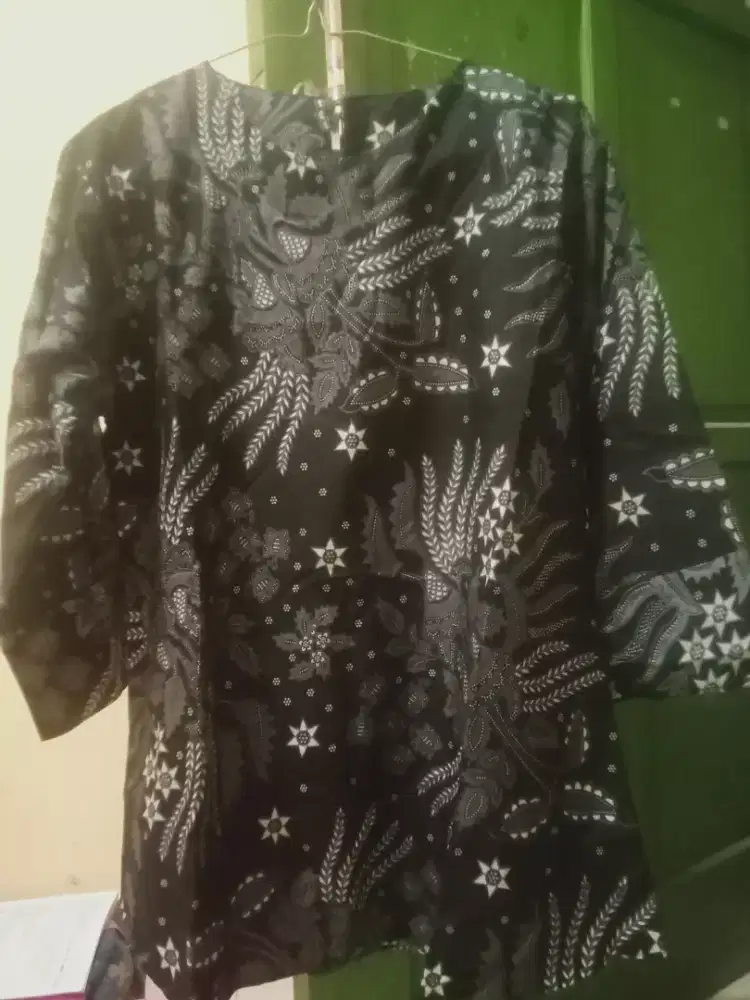 Batik Atasan Wanita ukuran L