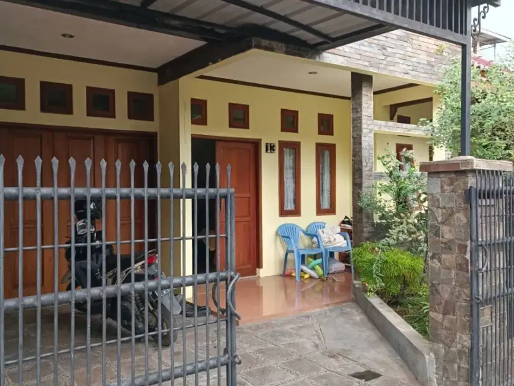 Rumah Bandung Kulon Harga Menarik Kondisi Terawat & Siap Pakai