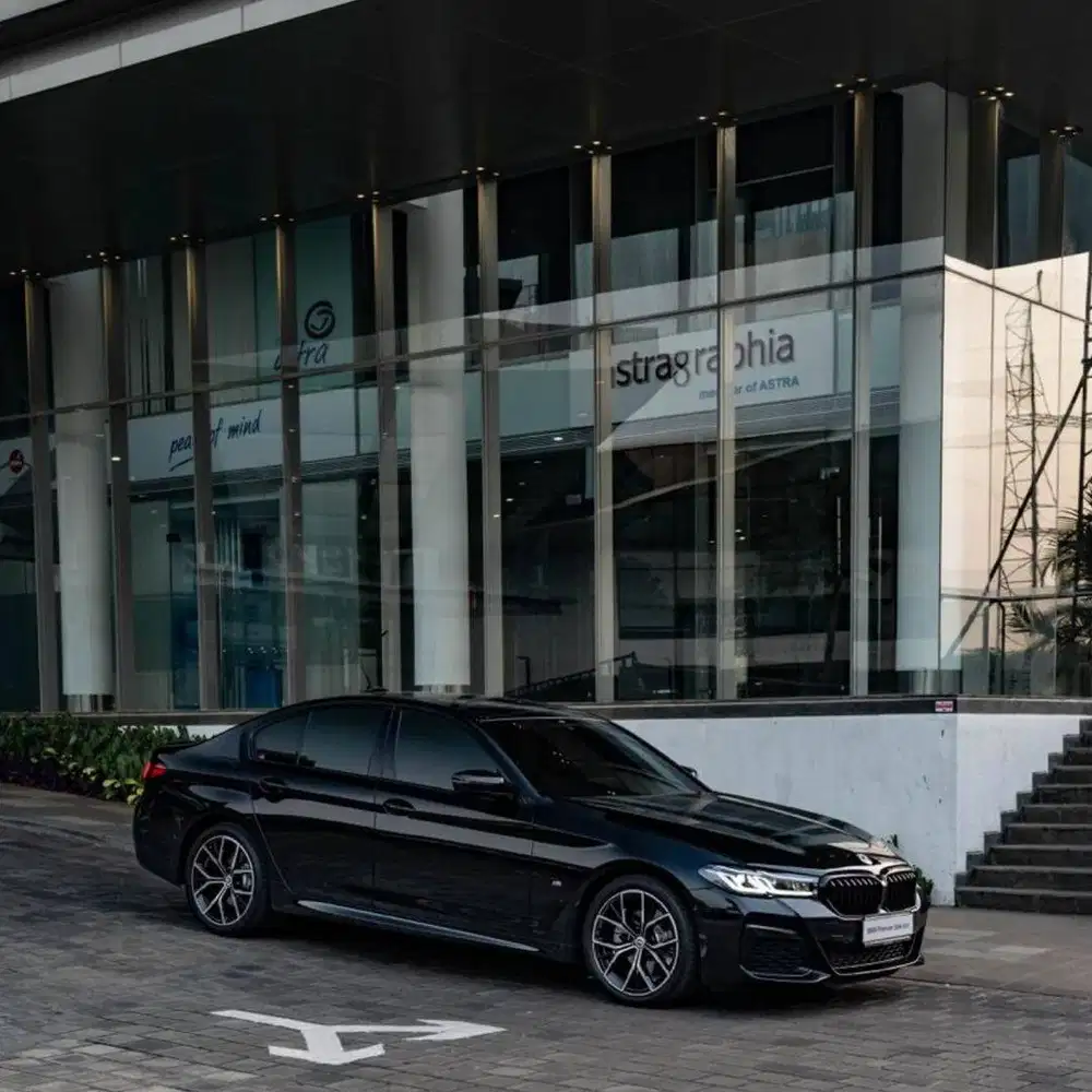 BMW ASTRA USED CAR!! BMW 520I M SPORT LCI 2022 BLACK SAPPHIRE ON BLACK