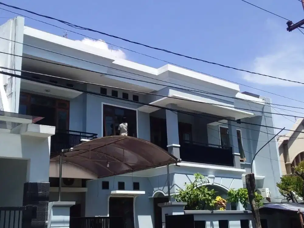 RUMAH MEWAH 2LANTAI NOL JALAN RAYA KEMBAR  Jl. MANYAR TIRTOYOSO