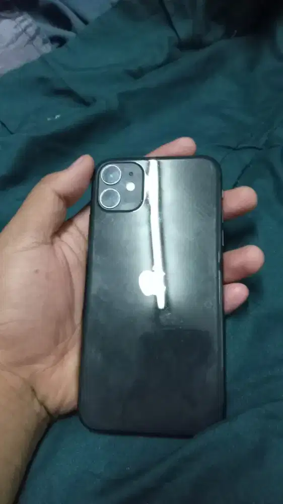 iPhone 11 64 inter lengkap ttbt