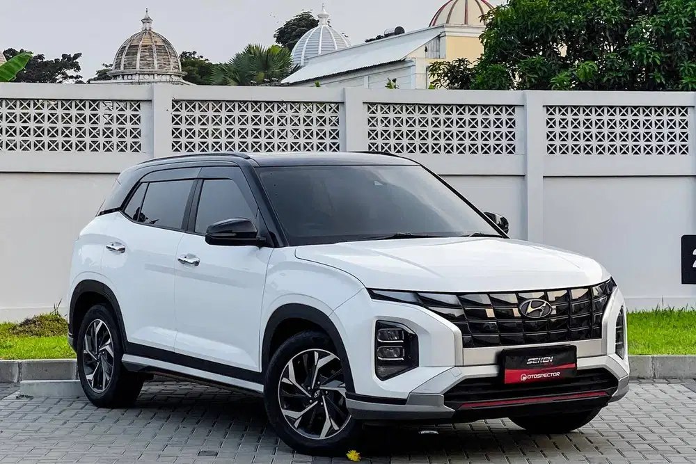 Hyundai Creta 1.5 Prime Sunroof Panoramic AT Matic 2023 Putih Two Tone