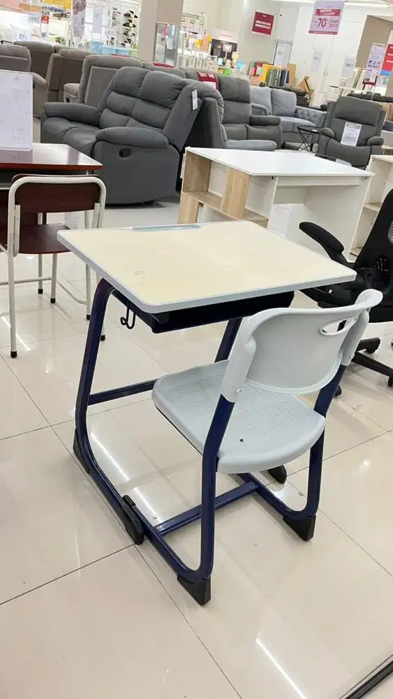 Kursi meja sekolah set selma informa