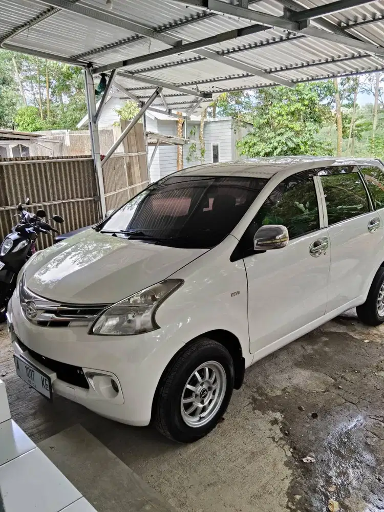 Xenia R tahun 2013
