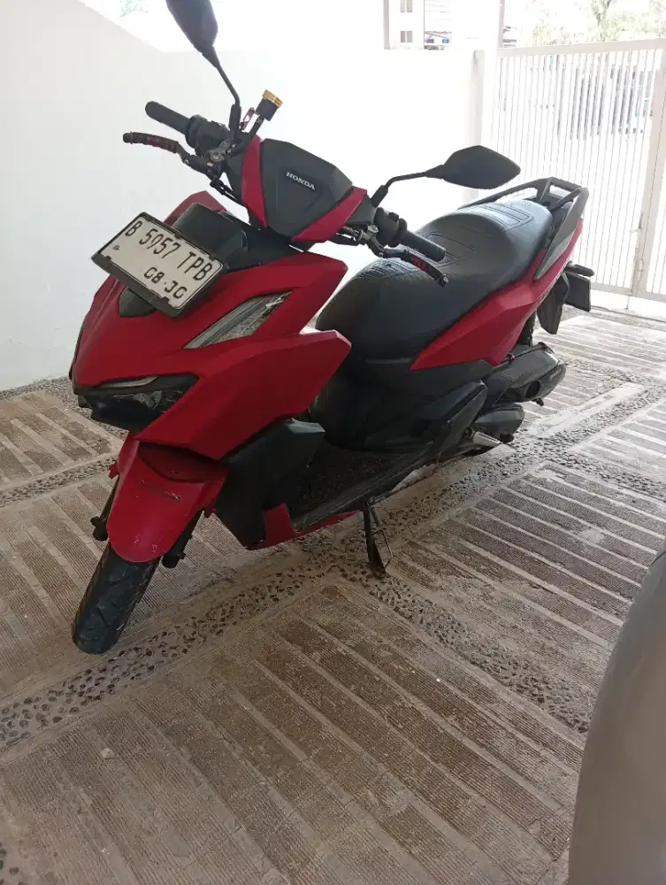 HONDA VARIO 160 2022 KEYLESS(MERAH)