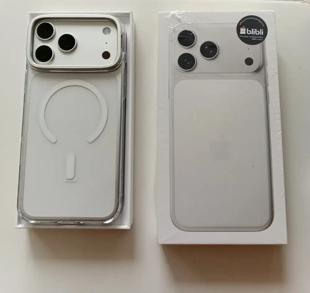 iPhone 17 Promax 256 GB - Silver