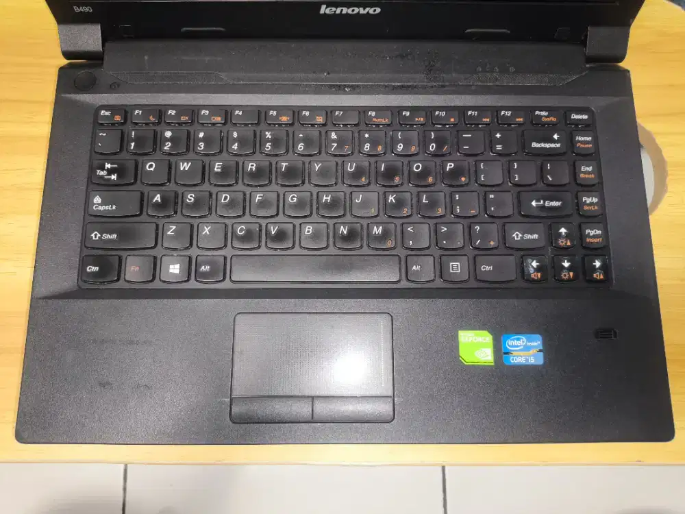 Laptop lenovo B490