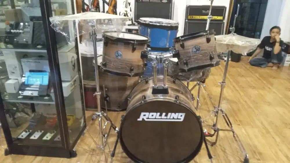 DRUM ROLLING JB1026