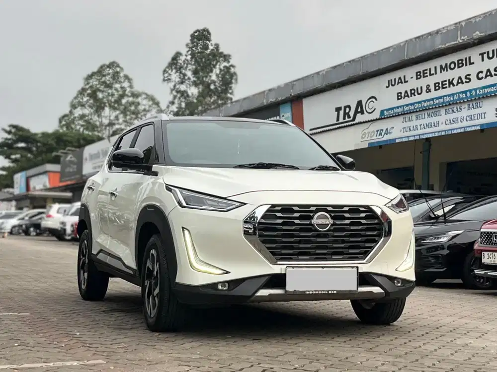 DP 20JT // 2024 NISSAN MAGNITE PREMIUM AT