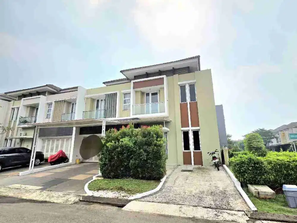 Disewakan Cepat Rumah Hoek Cluster San Lorenzo