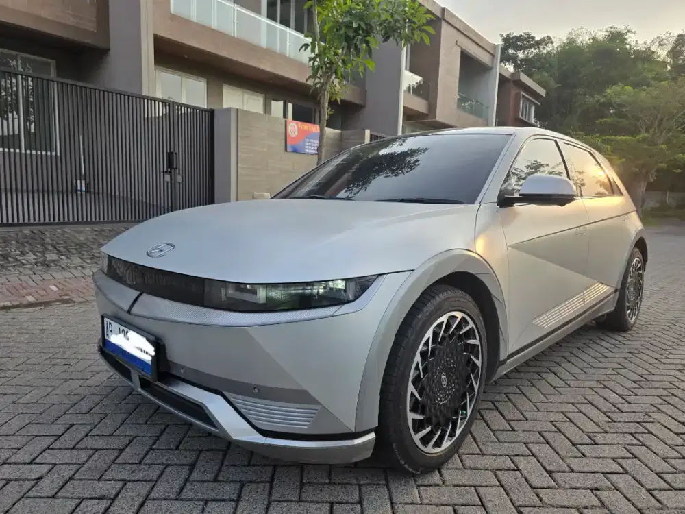 Hyundai Ioniq 5 SLR 2023 Signature Long Range tipe tertinggi