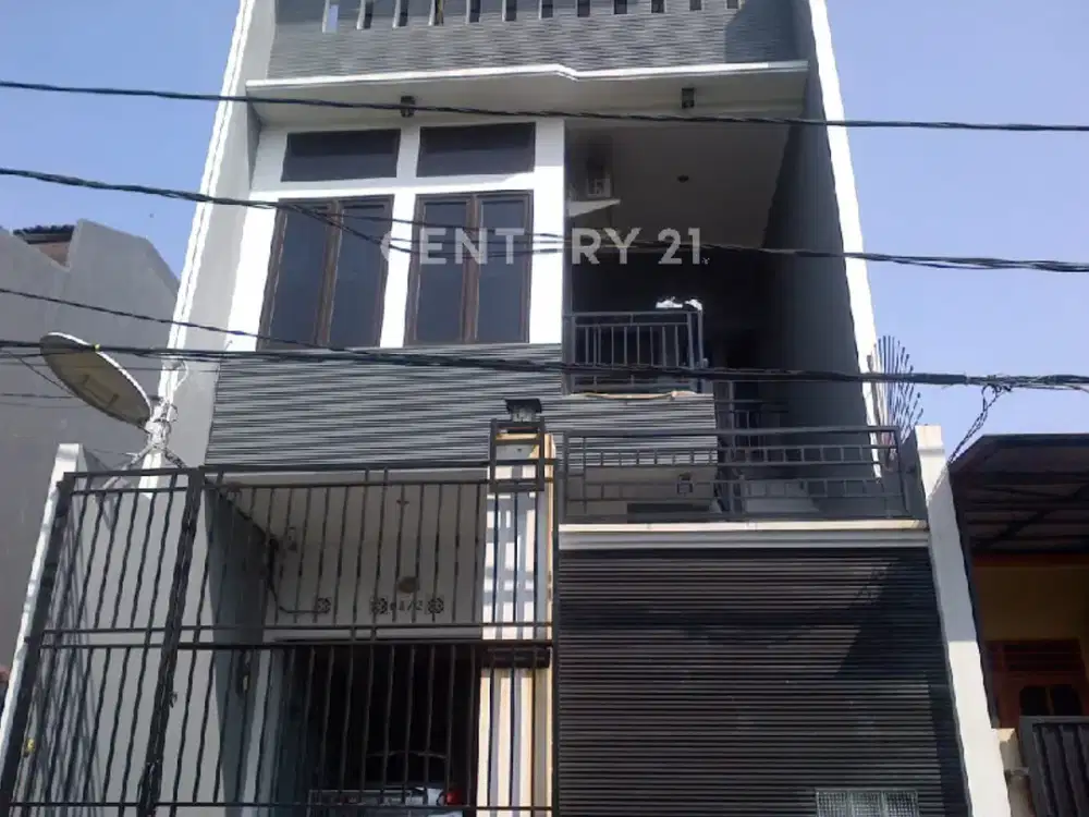 RUMAH CANTIK NYAMAN DI TARIAN RAYA BARAT