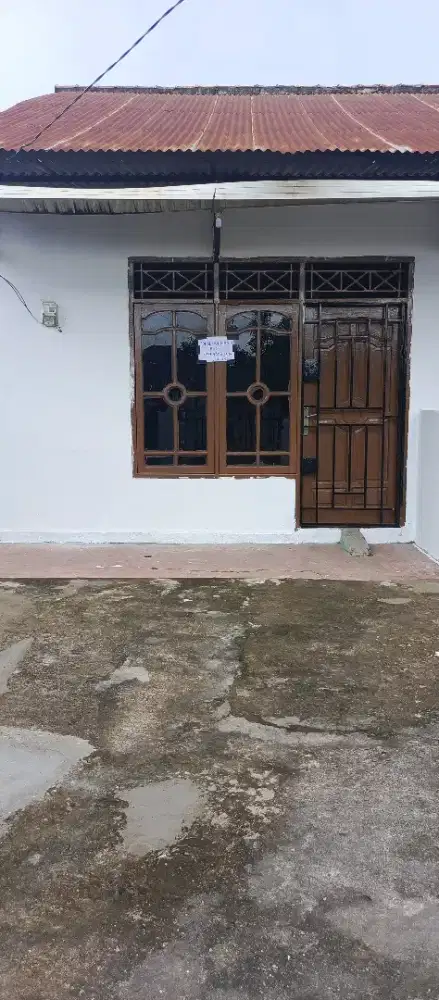 RUMAH DISEWAKAN BULANAN & TAHUNAN